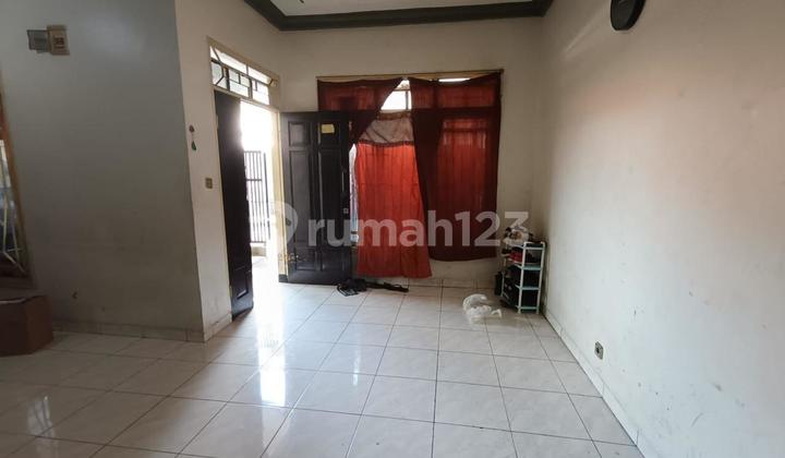 DILELANG Murah Rumah SHM 2 lantai di Komplek Melong Green 2