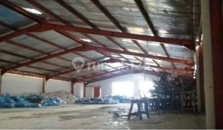 Cheap Auction Shop House 2 Floors Freehold Ready to Use on Jalan Rancamalang 1