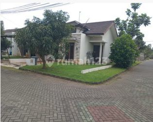 Rumah LELANG  Bagus Unfurnished SHM Bumi Panyawangan, Bandung 2