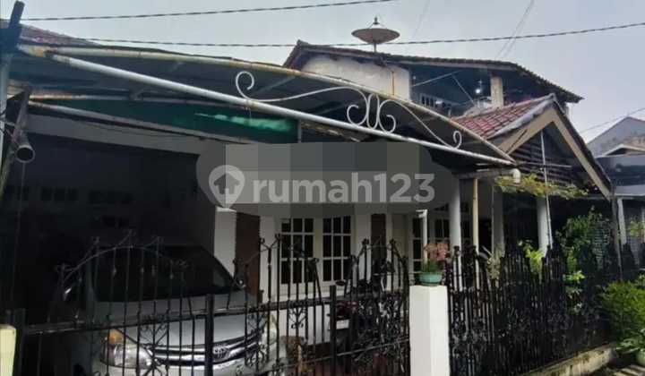 Rumah 2 Lantai Lelang Murah Nyaman di Jln. Saturnus Barat Bandung 2