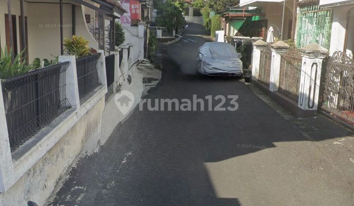 Lelang Murah Rumah Siap Huni SHM 2 Lantai di Jl. Cibeunying Hegar Raya 2