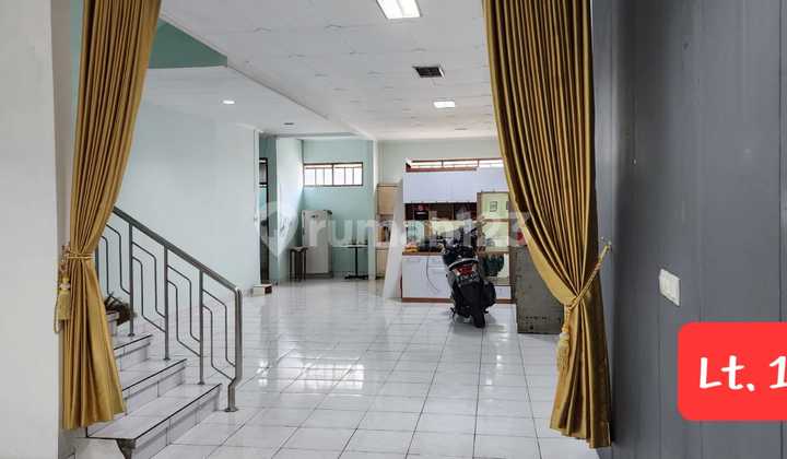 Jual Cepat Ruko Bagus dan Terawat Strategis Mainroad Cihampelas Jual Cepat Ruko Bagus dan Terawat Strategis Mainroad Cihampelas