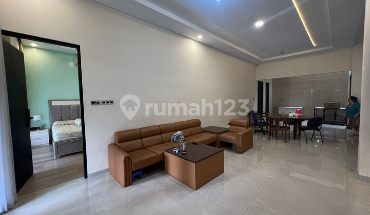 Rumah Baru Mewah Aesthetic SHM Nyaamn Sejuk Kembar Mas, Bandung 1