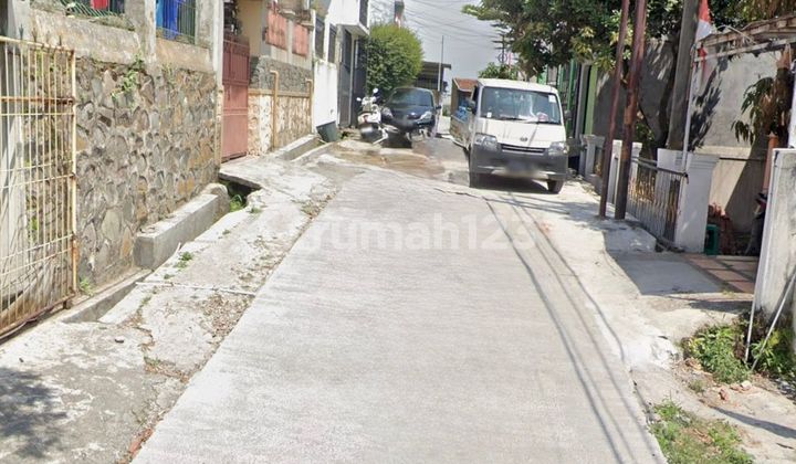 Cheap Auction House 2 Floors Comfortable Jl. Bukit Padjajaran, Cikadut 2