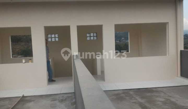 Good and VERY CHEAP Shop House 110 m2 SHM, Andir Ciburuy Main Road, Bandung 2