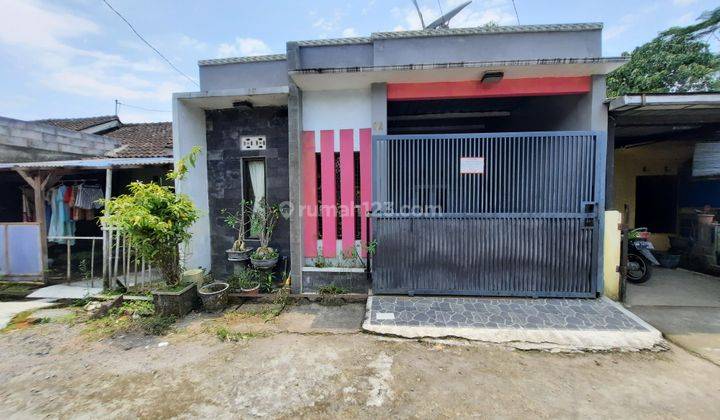 Rumah minimalis di Teras Boyolali 1