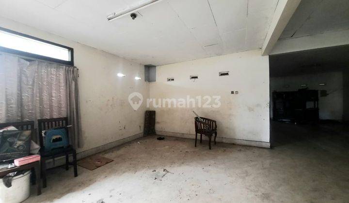 Rumah Strategis Pinggir Jalan Kartasura Solo  2