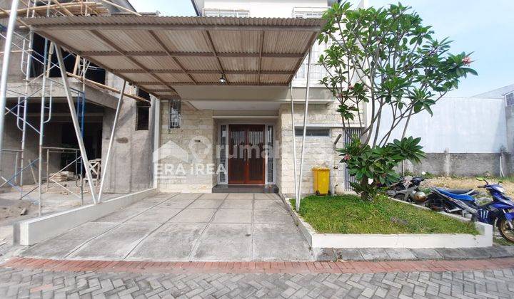 Rumah 2 Lantai Minimalis Modern Kartasura Solo  1