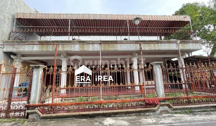 Rumah 2 Lantai Sangkrah Pasar Kliwon Solo