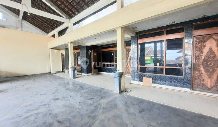 Rumah Strategis Pinggir Jalan Kartasura Solo  2