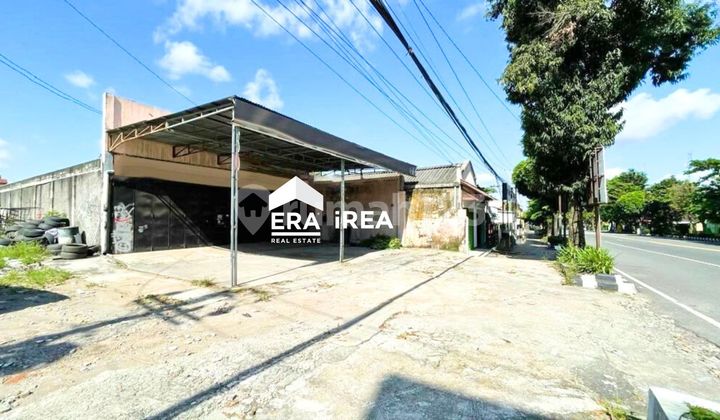 Strategic business space location in Boyolali city. Strategic business space location in Boyolali city.