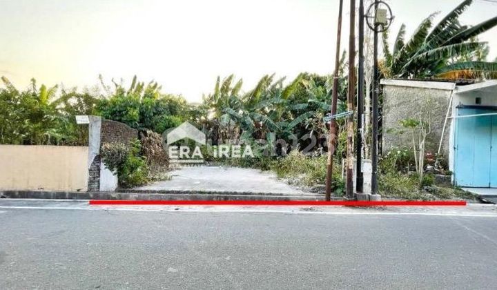 Strategic Land 5 Minutes to Assalam Hypermart Pabelan Solo Surakarta