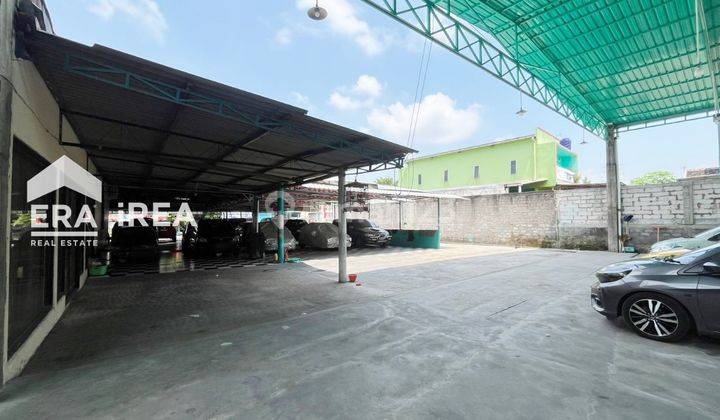 Showroom Dan Rumah Dijual Solo Nusukan Banjarsari 1