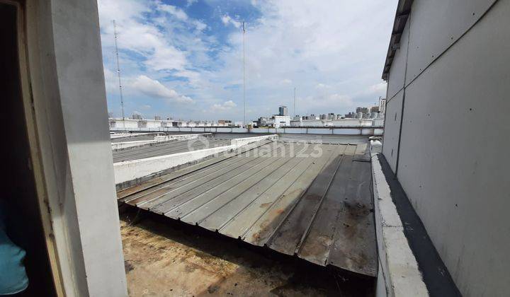 Ruko 3 Lantai Strategis di Komplek Ruko Emerald Summarecon Bekasi 2