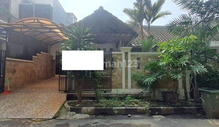 Dijual Rumah 1 1 2 Lantai di Taman Permata Cikunir 1