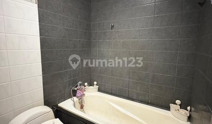 Rumah Hook Luas Dekat Toll dan Stasiun Rawa Buntu 2