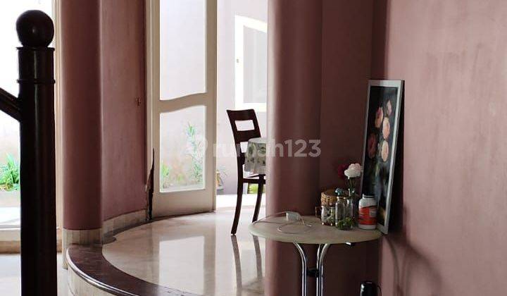 Rumah di Bukit Darmo Golf Regency 2 Lantai Turun Harga  Cepat!! 2