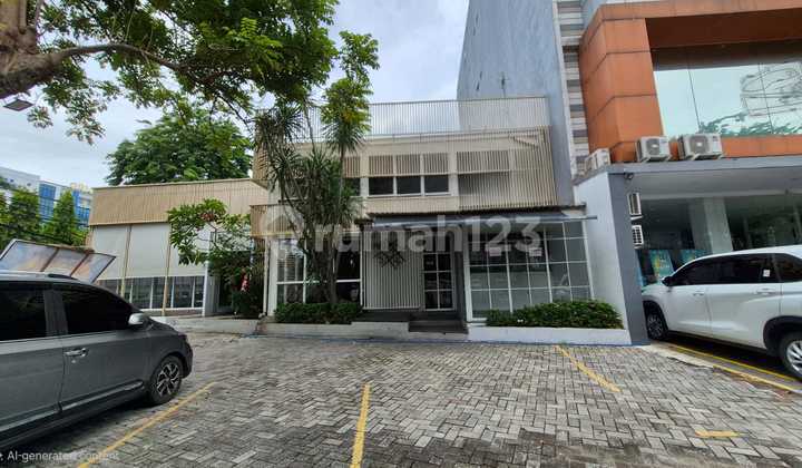 For Rent Strategic Restaurant in City Center - Biliton St.