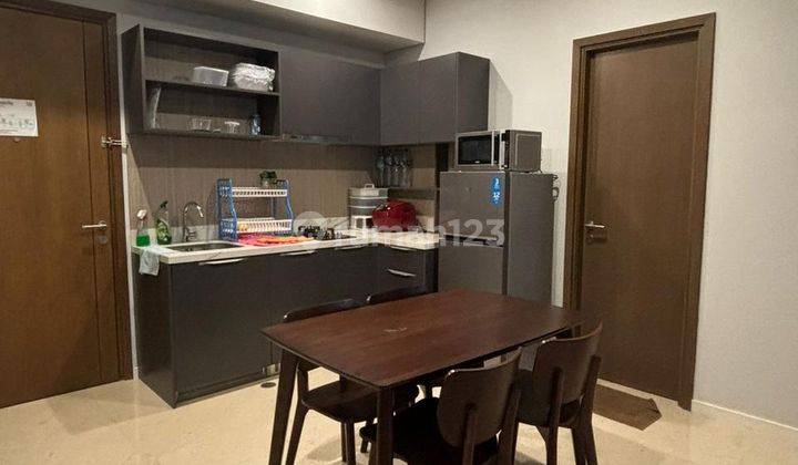 Dijual Atau Disewakan Apartemen 2 BR Semifurnished Siap Huni  2