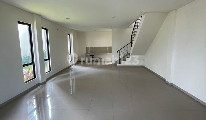 Loss Sale Ready-to-Use Corner Shop (Ruko) Astha Suvarna Sutera Tangerang 2