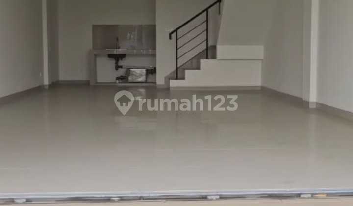 Two-Storey Shophouse Facing Main Road, Pasarkemis, New Condition, Ready to Use 2