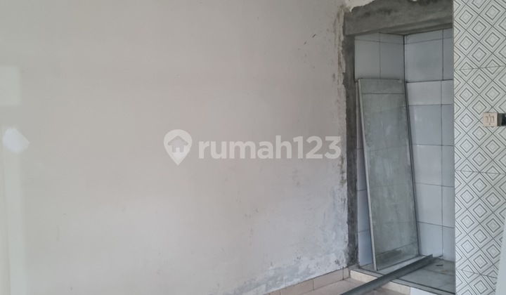 For Rent 1-Story House in Citra Raya Fully Built with Free AC, Kitchen Set, Wh 2