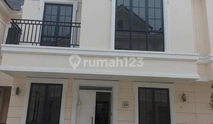 Rumah Cantik 3 Lantai Double Decker Siap Huni di Lavon 2 Cikupa Rumah Cantik 3 Lantai Double Decker Siap Huni di Lavon 2 Cikupa