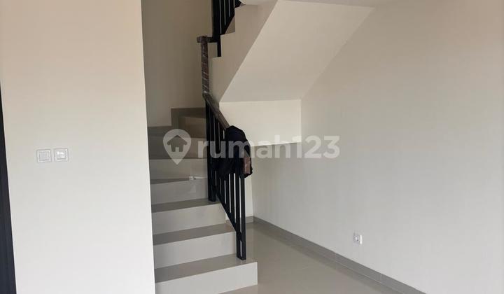 Disewa Rumah Baru Belum Pernah Ditempati Cluster Astha Suvarna Sutera 2