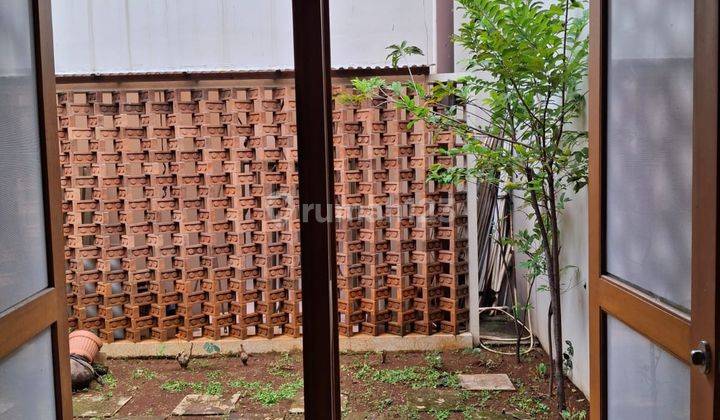 Rumah Rapi Siap Pakai Lokasi Pinggir Jalan Cocok Untuk Usaha 2