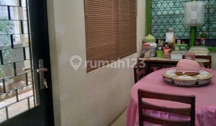 Rumah Besar Luas Pejompongan Jakarta Pusat Cocok untuk Rumah Kost 2