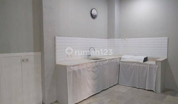 Rumah Hook Gaya Farm Lingkungan Adem Asri Di Griya Loka Bsd 2