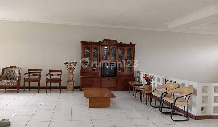 Disewakan Rumah Mewah Luas, Besar Suasana Tenang Di Ciracas Jakarta Selatan Cocok Untuk Ekspatriat Kantor  3