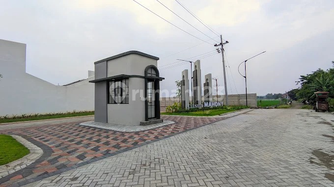 Exclusive Residence, Price around 300 million