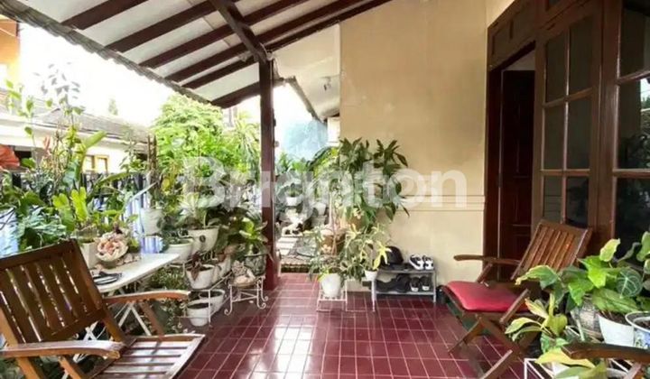 Turun Harga Rumah 2.5 Lantai Baru Renovasi Siap Huni di Pamulang Permai