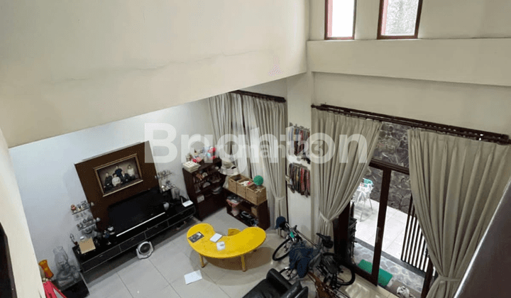 JUAL CEPAT RUMAH 2 LANTAI MODERN CLASSIC DEKAT PONDOK INDAH MALL 2 1