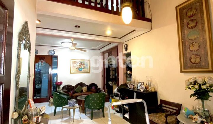 Price Drop Newly Renovated 2.5-Story House Ready to Occupy in Pamulang Permai 2