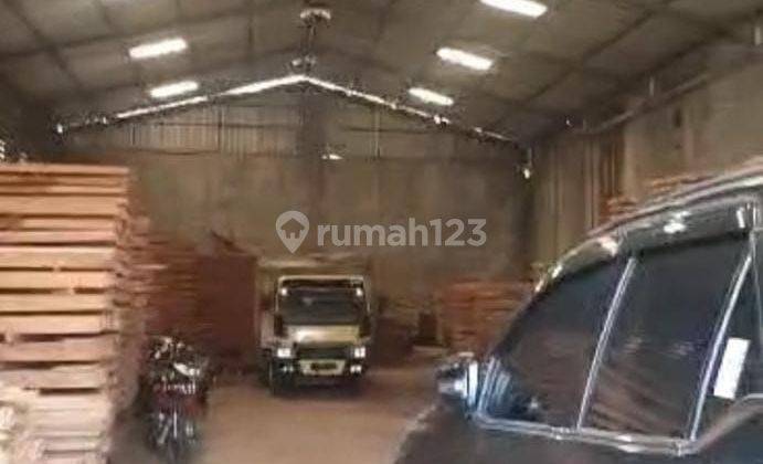 Gudang strategis tengah kota Semarang siap pakai dekat LIK dekat pintu tol Gayamsari disewakan di Woltermonginsidi Pedurungan Semarang timur 1