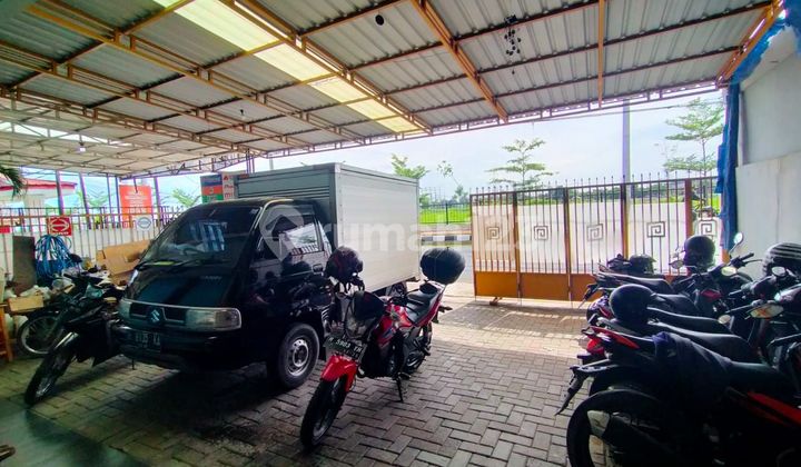Ruko tengah kota Semarang ramai siap pakai untuk toko kantor bengkel dekat pintu tol Gayamsari dekat majapahit dekat pasar dekat kampus Upgris dijual di Barito Semarang tengah 2