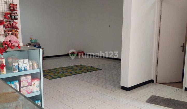 Rumah besar luas tengah kota Semarang siap pakai dekat simpang lima pusat kota bisa untuk mess kantor disewakan di Seroja Semarang tengah 2