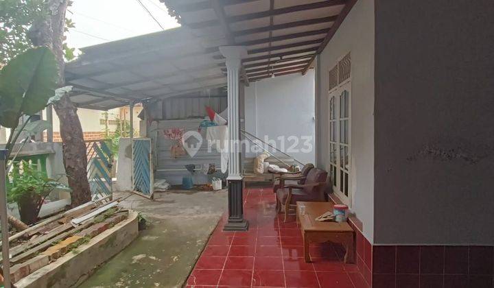 Rumah Lama Dihitung Tanah Tengah Kota Semarang Cocok Untuk Rumah Kos Dekat Kampus Binus Udinus Dekat Sekolah Dcs Tritunggal Dijual Di Puspanjolo Semarang Barat 2