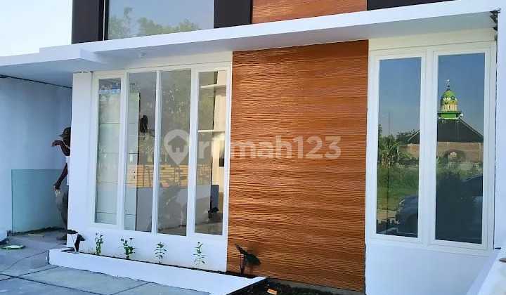 Affordable New Ready-to-Live House in Central Semarang, Near Kiw, Near Kic, Near Toll Gate, Near Unika Campus, for Sale in Ngaliyan, West Semarang. 2