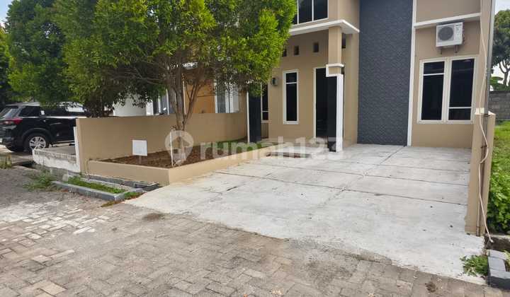 Rumah Baru Murah Tengah Kota Semarang Siap Pakai Dekat Kiw Dekat Kic Dekat Pintu Tol Dekat Kampus Unika Dijual Di Ngaliyan Semarang Barat 2