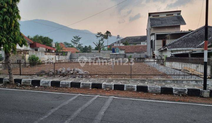 Tanah strategis tengah kota Ungaran cocok untuk rumah gudang atau usaha dekat pintu tol Ungaran dekat Bawen disewakan di jalan raya Slamet Riyadi Ungaran Barat kab Semarang