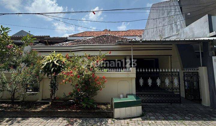 Rumah Lama Dihitung Tanah Tengah Kota Semarang Dekat Pintu Tol Gayamsari Dekat Kampus Usm Dekat Tlogosari Dekat Majapahit Cocok Untuk Rumah Kos Atau Gudang Kantor Dijual Di Taman Sendangsari Supriyadi Gayamsari Kalicari Semarang Tengah 2