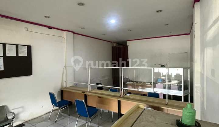 Ruko Strategis Tengah Kota Semarang Pusat Kota Siap Pakai Dekat Tol Dekat Bandara Disewakan Di Jalan Raya Abdulrahman Saleh Kalibanteng Manyaran Semarang Barat 2