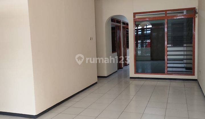 Rumah Murah Tengah Kota Semarang Siap Huni Dekat Pintu Tol Gayamsari Dekat Kampus Usm Dekat Majapahit Dekat Gajah Dijual Di Badak Gayamsari Semarang Timur