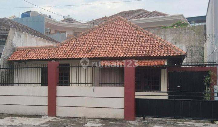 Rumah Tengah Kota Semarang Pusat Kota Dekat Sekolah Dekat Pintu Tol Gayamsari Dekat Kampus Upgris Dekat Simpang Lima Dekat Mataram Dekat Majapahit Disewakan Di Hiri Karangtempel Semarang Tengah 1