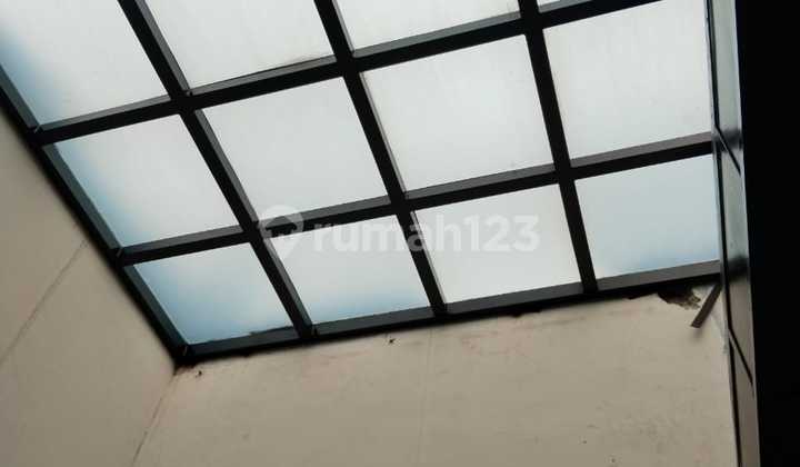 backyard rumah minimalis bagus murah tengah
