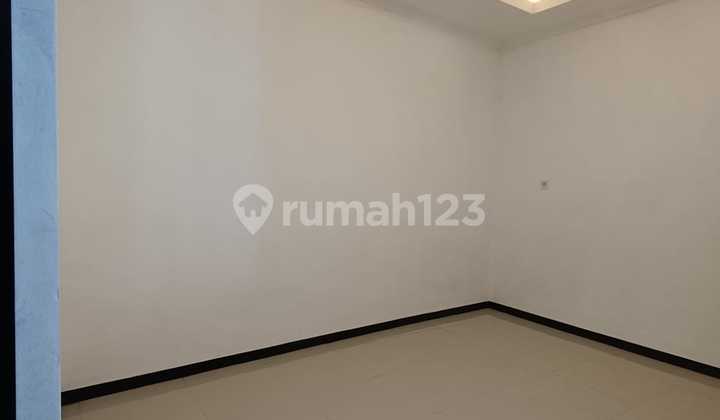 For Sale: New Modern Minimalist House Ready to Use in Central Semarang, Near Airport, Near Port, in Tanah Mas, North Semarang 2