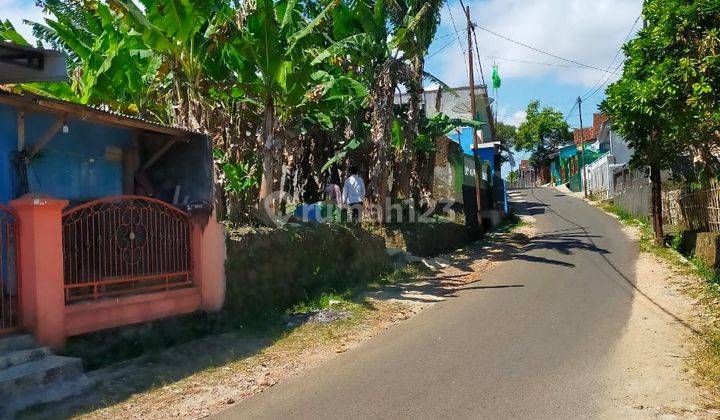 Tanah Tepi Jalan di Talaga Kulon, Majalengka Jawa Barat 2